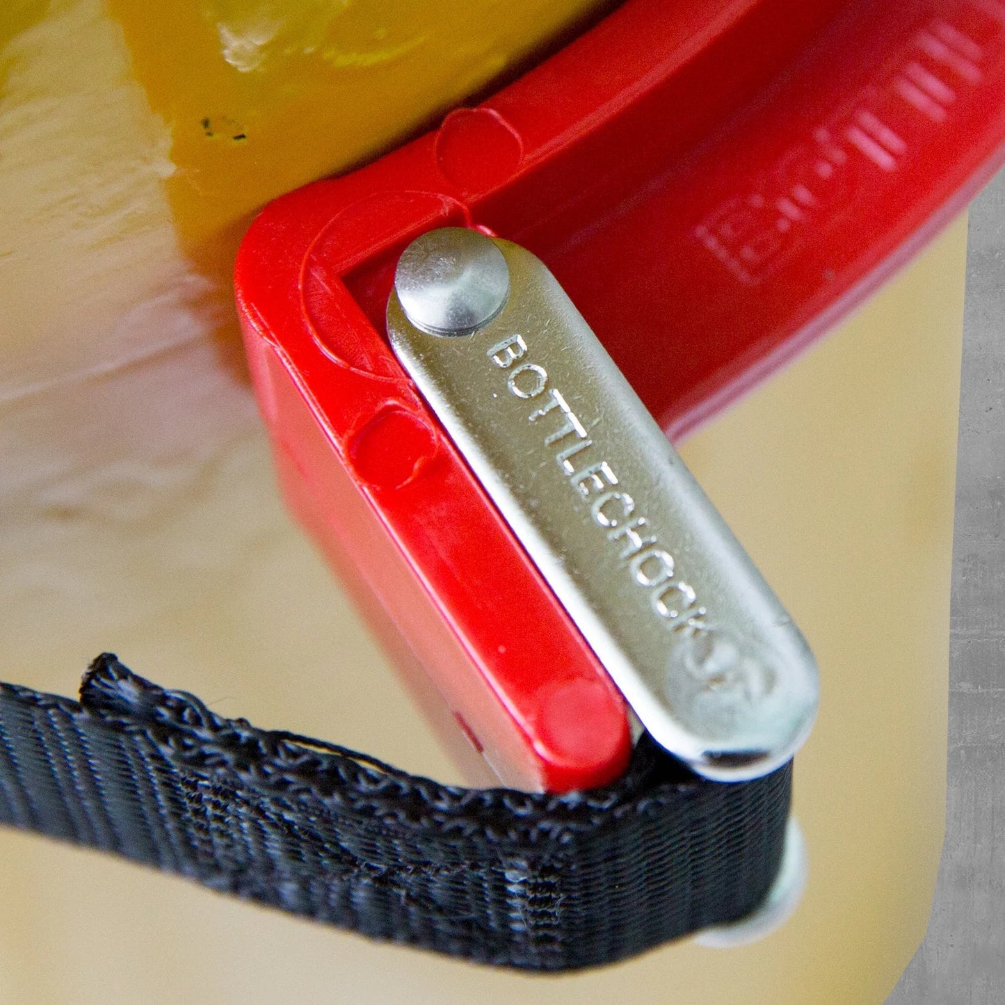 Large Gas Cylinder Restraint Holder BOTTLECHOCK - SunSafe Australia