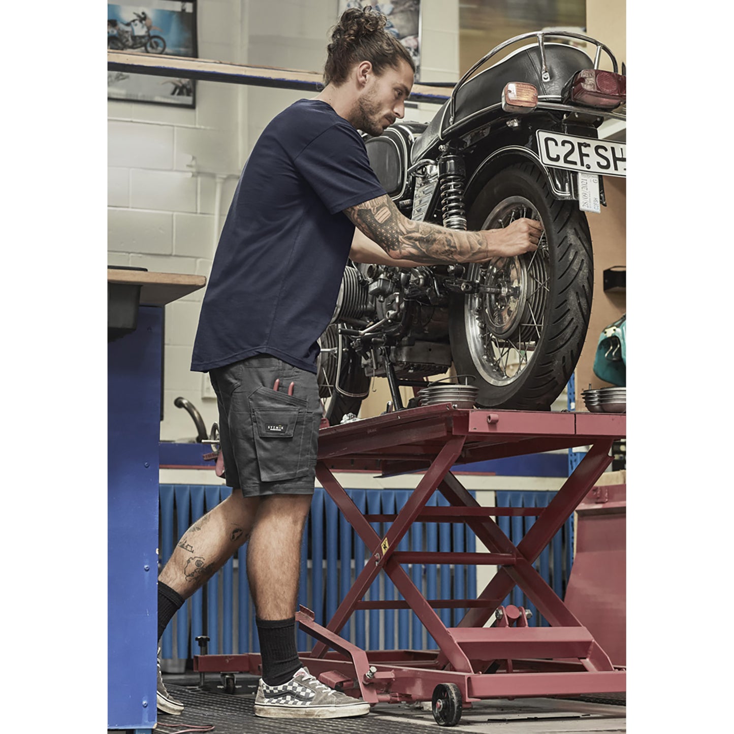 Mens Rugged Cooling Stretch Short