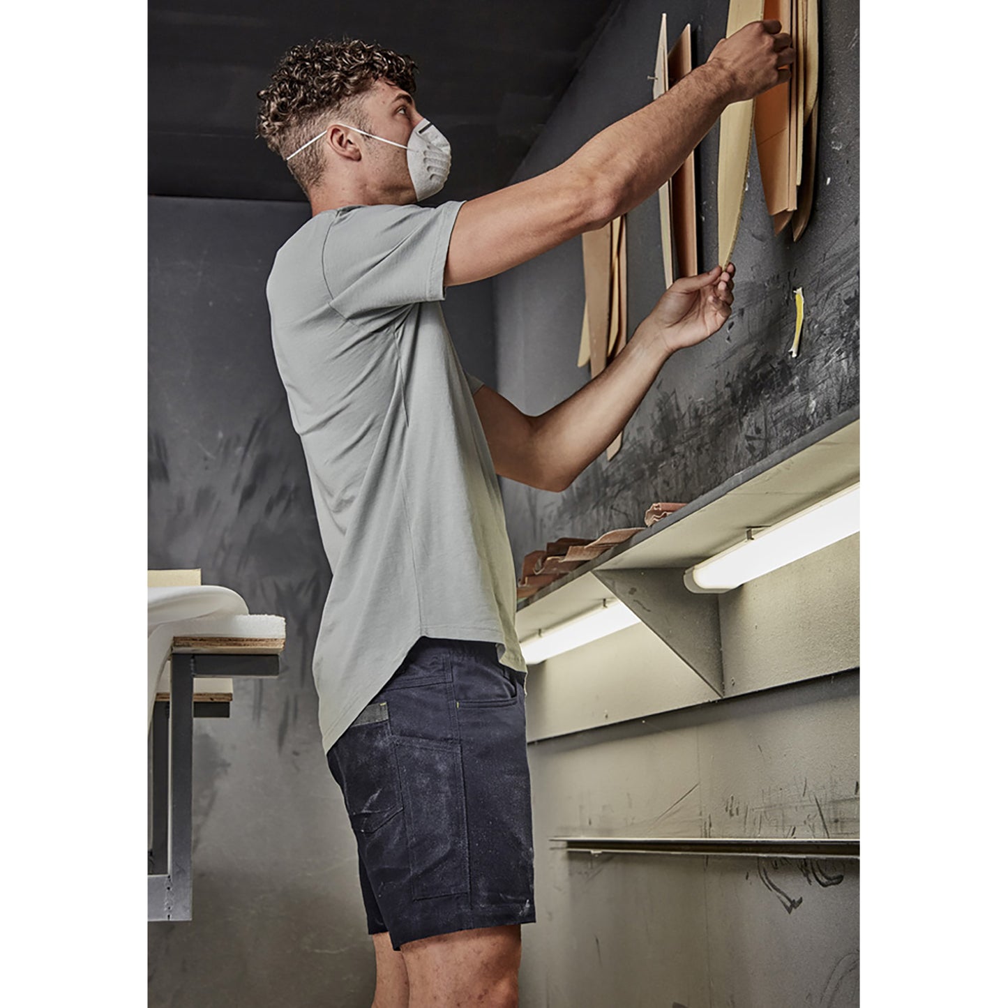 Mens Rugged Cooling Stretch Short Short