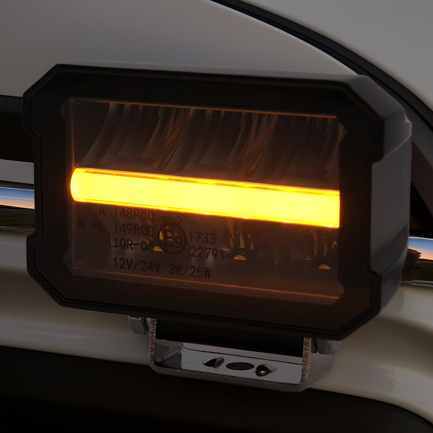 Alpha LED Worklight with Dual - Function Daytime Running Light and Floodlight - SunSafe Australia