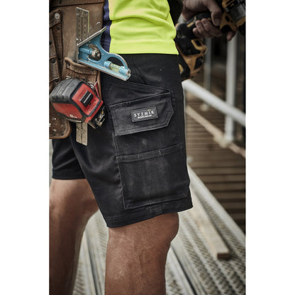 Men's Essential Stretch Cargo Short in Navy