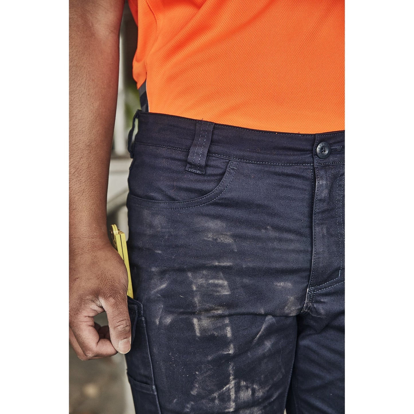 Men's Essential Stretch Cargo Short in Navy