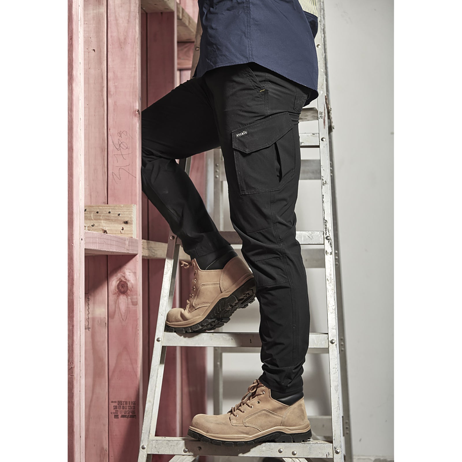 Men’s Lightweight Outdoor Pants – Stretch Nylon with Cargo Pocket - SunSafe Australia