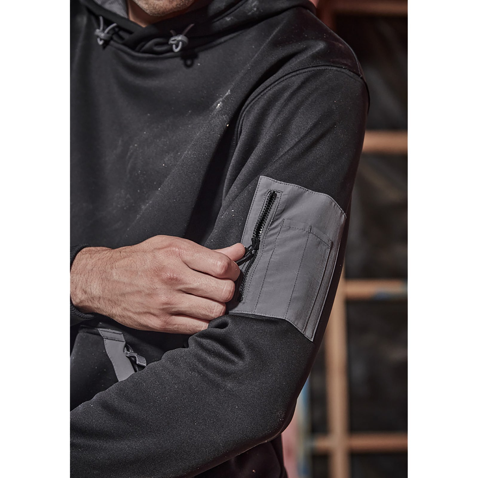 Unisex Streetworx Water Resistant Hoodie UPF 50+ – Fleece Work Hoodie - SunSafe Australia